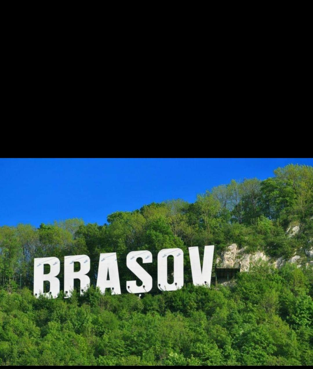 Apartament Regim Hotelier Elis Braşov Esterno foto